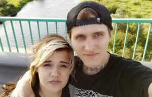 Tytär toi poikaystävänsä tutustumaan meihin, mutta heti kun mies näki hänet, hän osoitti ovea ja kielsi tytärtä tapaamasta häntä…
