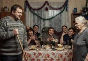 **Uudenvuodenaattona poikani antoi minulle mopin ja sanoi: ”Että muistaisit paikkasi.”
